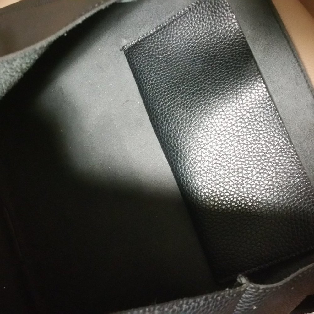 Vince Camuto Luck Tote - Picture 10 of 12